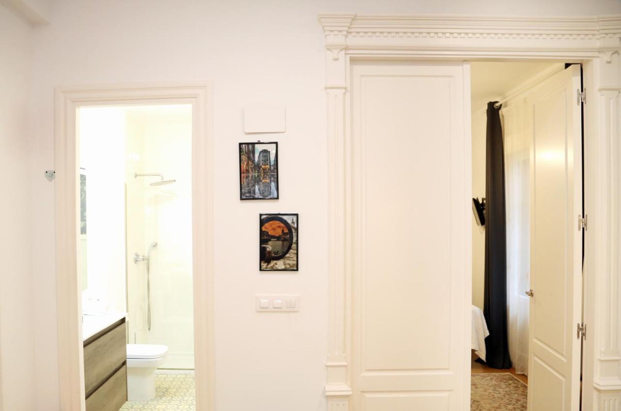 PISO EXCLUSIVO FRENTE AL CASCO VIEJO CON PARKING GRATIs Bilbau Exterior foto